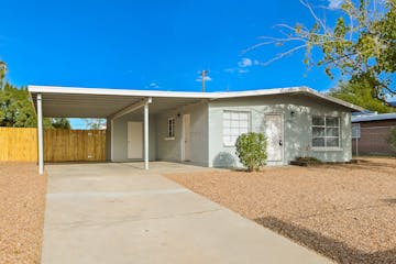 3701 E Dover Stravenue Tucson, AZ 85706